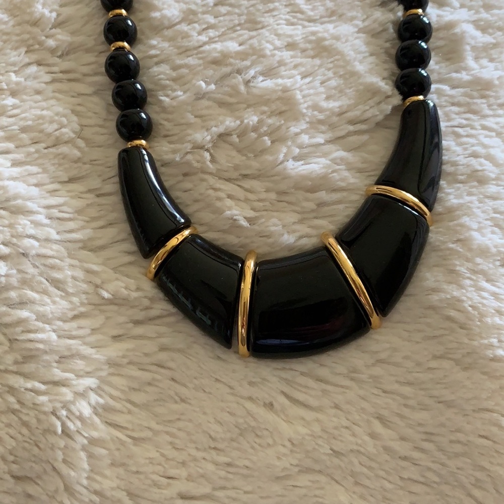 Napier vintage 80s black and gold tone necklace